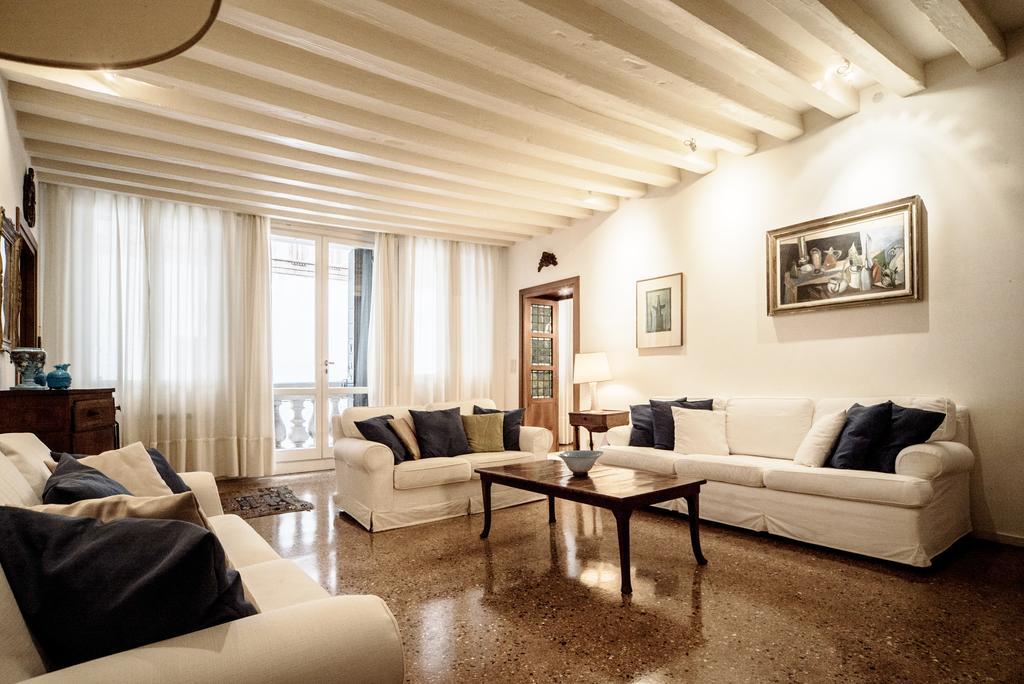 Accademia Terrazza Appartement Venetië Buitenkant foto