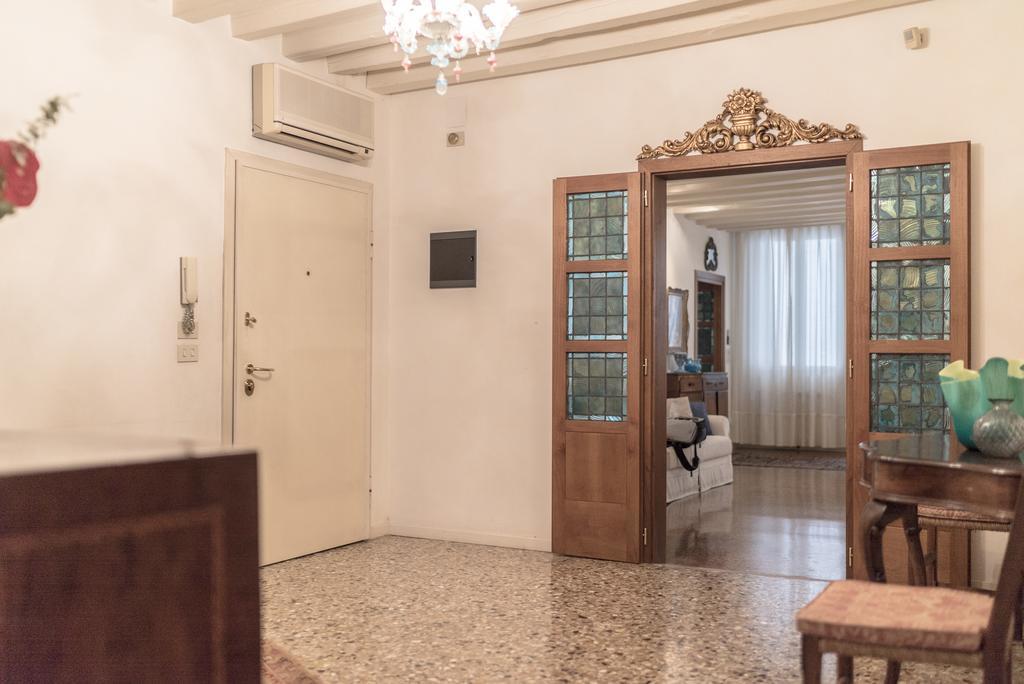 Accademia Terrazza Appartement Venetië Buitenkant foto