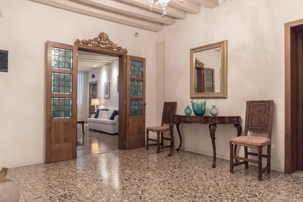 Accademia Terrazza Appartement Venetië Buitenkant foto