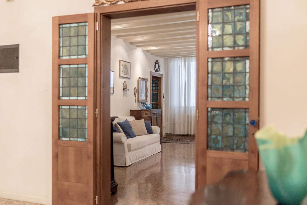Accademia Terrazza Appartement Venetië Buitenkant foto