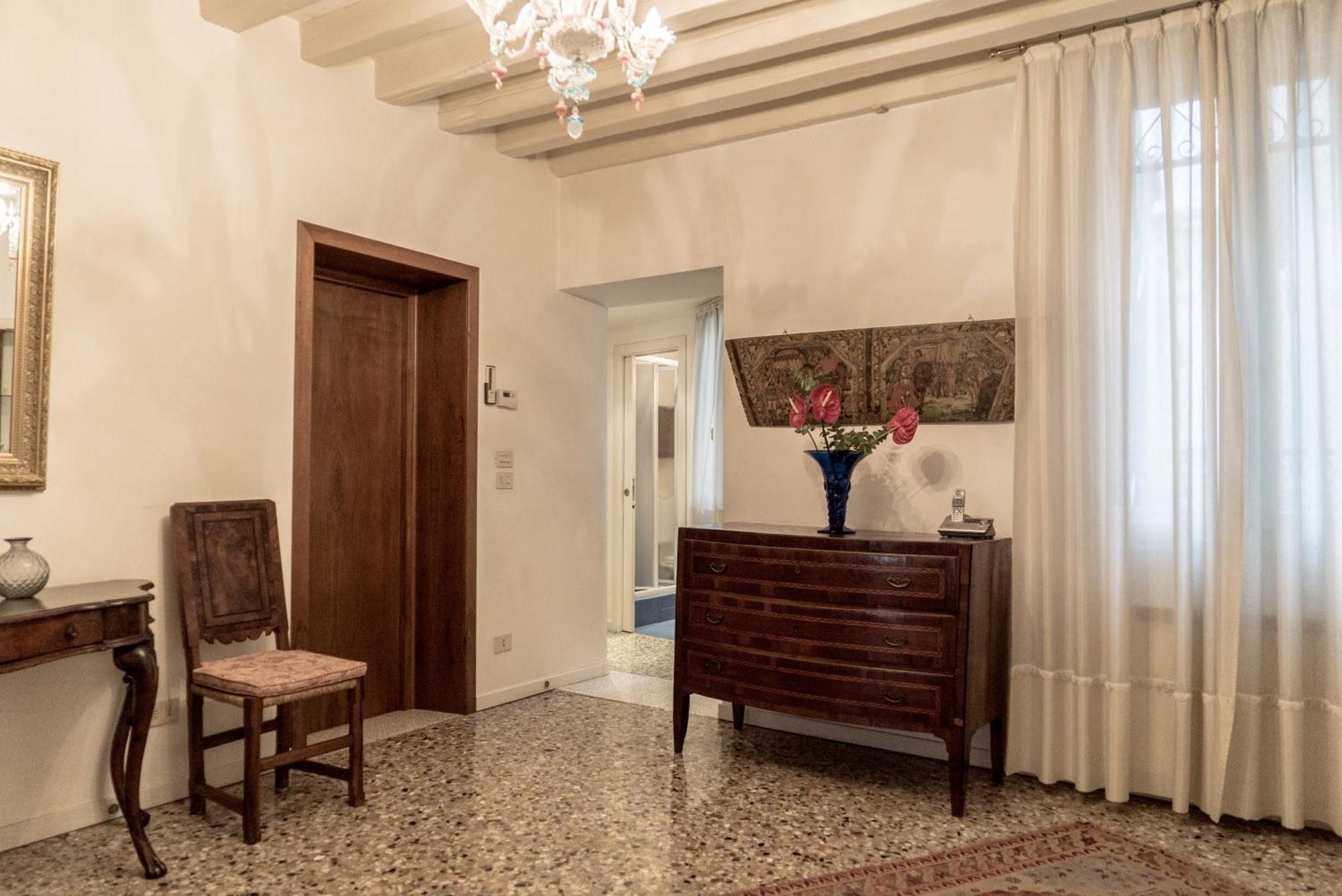 Accademia Terrazza Appartement Venetië Buitenkant foto