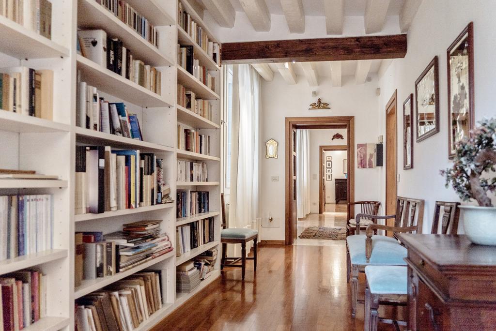 Accademia Terrazza Appartement Venetië Buitenkant foto